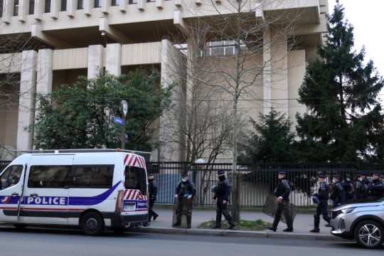 Αστυνομικοί άνοιξαν πυρ κατά οχήματος στη Γαλλία – Δύο νεκροί