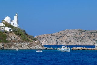 Το πικρό νερό των κερδοσκόπων στρατηγικών επενδυτών στην Ιο