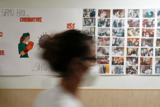 Η Ιταλία βγαίνει από την κατάσταση εκτάκτου ανάγκης λόγω πανδημίας