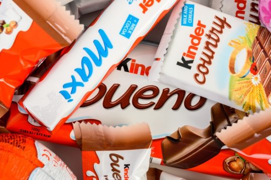 Συναγερμός ECDC για σαλμονέλα στις σοκολάτες Kinder στην Ευρώπη