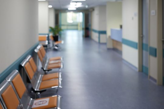 Συνθήκες αθέμιτου ανταγωνισμού στις ιδιωτικές κλινικές – Συνάντηση με ΣΥΡΙΖΑ