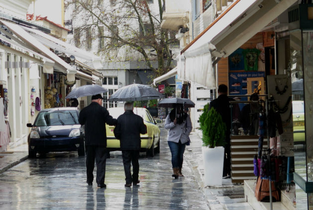 Βροχές, κρύο και θυελλώδεις άνεμοι