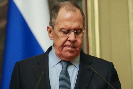 Επικίνδυνα βήματα πίσω στο διπλωματικό μέτωπο