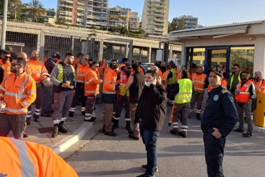 Σοβαρό εργατικό ατύχημα, με έναν βαριά τραυματία, στην προβλήτα ΙΙΙ της Cosco