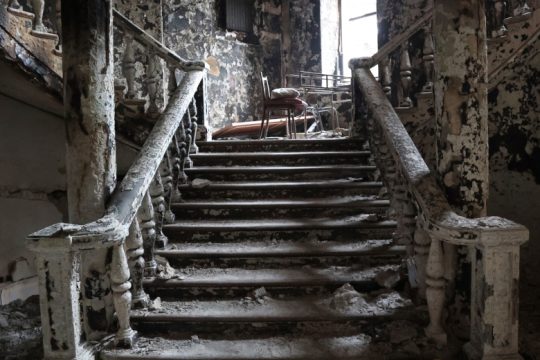 Η Μόσχα πλησιάζει τη νίκη στη Μαριούπολη και προειδοποιεί Κίεβο και ΝΑΤΟ