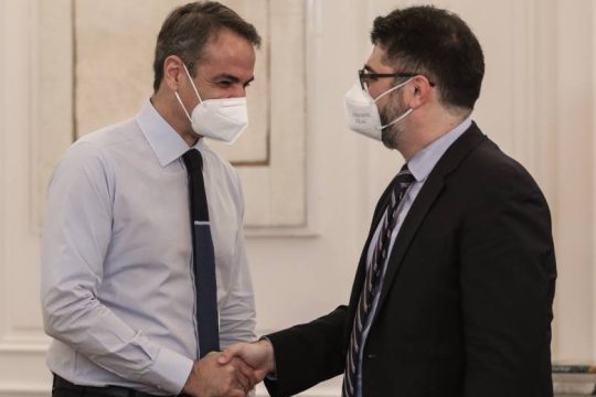 Τον Πρόξενο της Ελλάδας στη Μαριούπολη υποδέχθηκε ο Κ. Μητσοτάκης