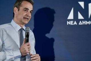 «Γαλάζια» δυσφορία για την απραξία