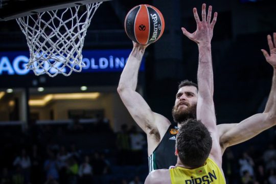 Με νίκη έκλεισε την σεζόν στη Euroleague o Παναθηναϊκός