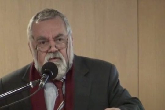 Πέθανε ο καθηγητής Ιστορίας Απόστολος Παπαϊωάννου