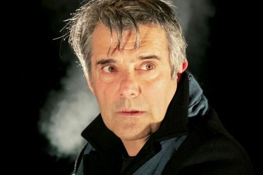Μια ροκ τελετουργία για τη ζωή και το έργο του Αντονέν Αρτό