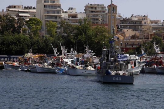Παράταση απαλλαγής από το τέλος επιτηδεύματος για αγρότες και ψαράδες