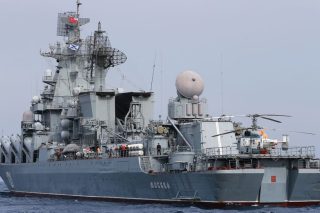 Σπουδαίο ουκρανικό πλήγμα σε ρωσικό πυραυλοφόρο πλοίο