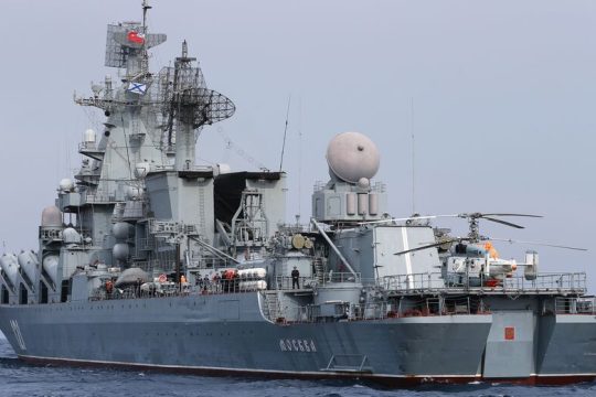 Σπουδαίο ουκρανικό πλήγμα σε ρωσικό πυραυλοφόρο πλοίο