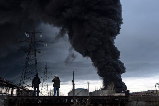 Η Μόσχα περνά στην αντεπίθεση, ενώ «θολώνει» η διπλωματική διαδικασία