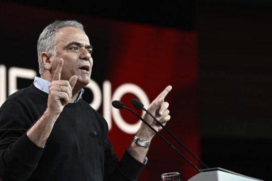 Επίθεση Ν.Δ. σε Σκουρλέτη – «Η ΝΔ βρίσκεται σε κατάσταση πανικού» απαντά ο ΣΥΡΙΖΑ