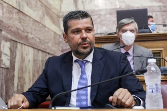 Το Μαξίμου κάλυψε πλήρως τον πρόεδρο της ΔΕΗ για το «ανάκτορο» στην Τζια