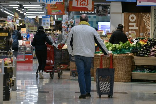 Επιβεβαίωσε ο Άδωνις την κυβερνητική αναδίπλωση για τον ΦΠΑ