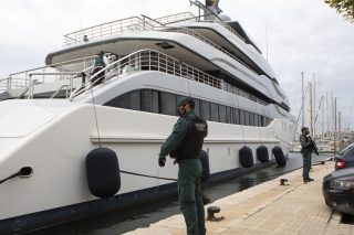 Κλιματικές βόμβες τα γιοτ των ολιγαρχών