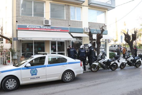 Γυναίκα έχασε τη ζωή της στη Θεσσαλονίκη έπειτα από πτώση από τον έκτο όροφο
