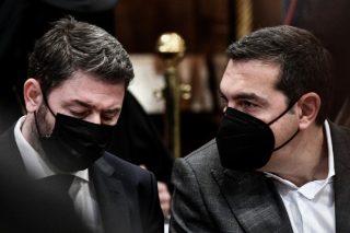 Τσίπρας-Ανδρουλάκης: διάλογος εξ αποστάσεως