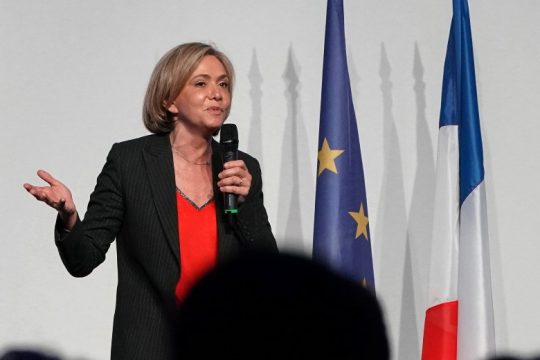 Στον δρόμο της χρεοκοπίας το ιστορικό κόμμα του Σιράκ