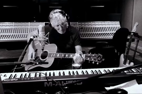 Μεγάλη κίνηση από τον Roger Waters για στήριξη φυλακισμένης μουσικού