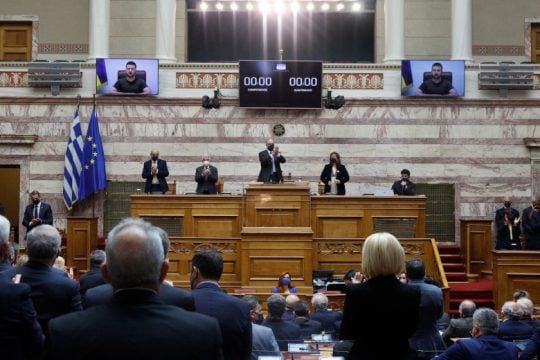 O Ζελένσκι στο ελληνικό Κοινοβούλιο