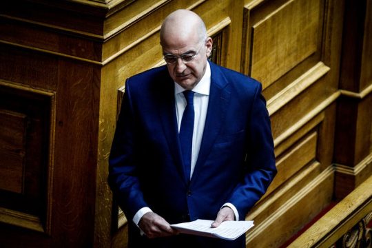 Αμερικανικό πόκερ στα ελληνοτουρκικά με κλειστά χαρτιά και μπλόφες