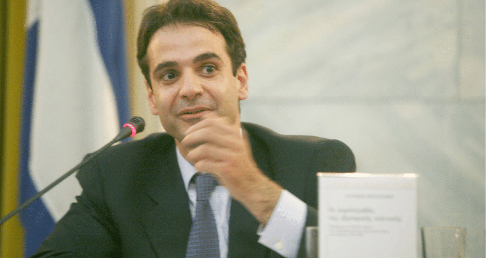 Πρωθυπουργός χωρίς βάσεις