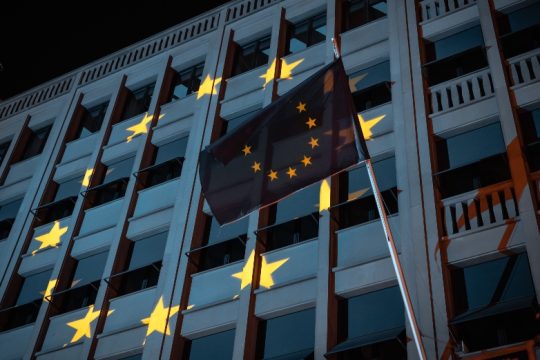 ΕΕ δύο ταχυτήτων - Το Βερολίνο προωθεί σχήμα με τις έξι ισχυρότερες οικονομίες