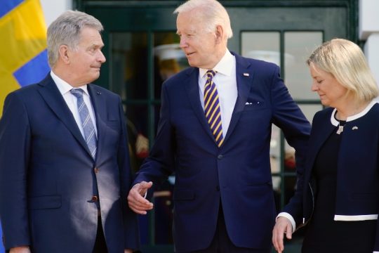 Απαγορεύεται η ουδετερότητα