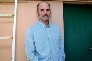 «Η Ιστορία πρέπει να βρει ένα σπίτι στο θέατρο»