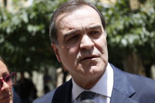 «Καρικατούρα το ηχητικό… ντοκουμέντο Βγενόπουλου»