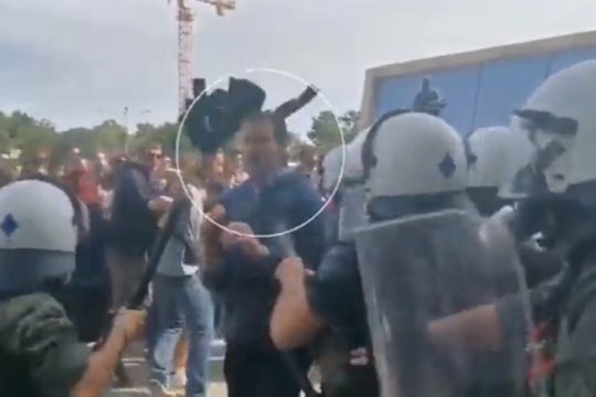 Μαύρες ημέρες για τα ΑΕΙ: Αστυνομία, ξύλο και καταγγελίες για παρακράτος