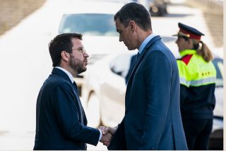 Μια «καρατόμηση»… δεν φέρνει την άνοιξη μετά τις παρακολουθήσεις