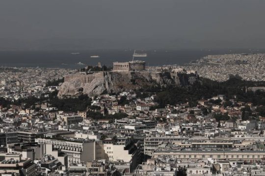 Ηλιοφάνεια, άνοδος της θερμοκρασίας κι εξασθένηση των βοριάδων