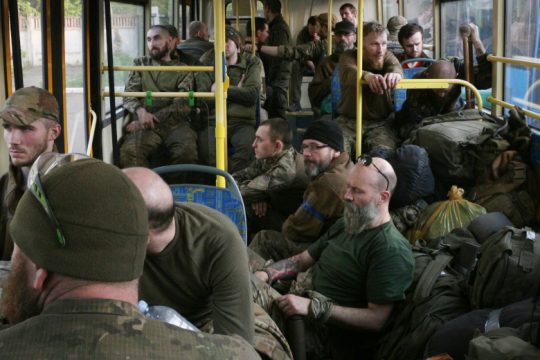 Τι θα γίνει με τους μαχητές του Αζόφ που παραδόθηκαν στο Αζοφστάλ