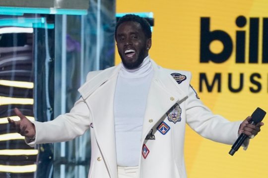 Billboard Music Awards: Ολίβια Ροντρίγκο, Kanye West, Drake οι μεγάλοι νικητές
