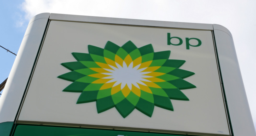 Υπερκέρδη για τη BP, ενώ τα νοικοκυριά «αιμορραγούν»»