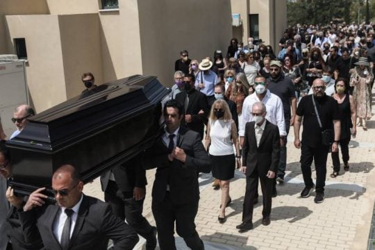 Συγγενείς, φίλοι και καλλιτέχνες αποχαιρέτησαν τον Δάκη