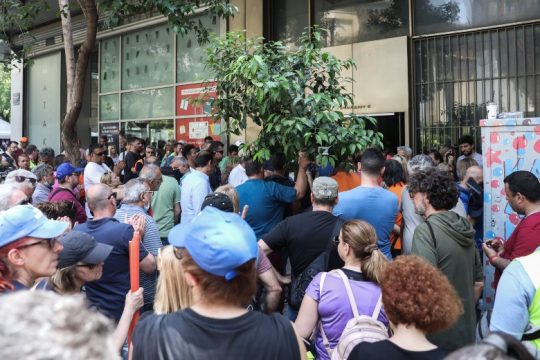 Καμία κυβερνητική δέσμευση, παρά τη δυναμική κινητοποίηση της ΠΟΕ-ΟΤΑ