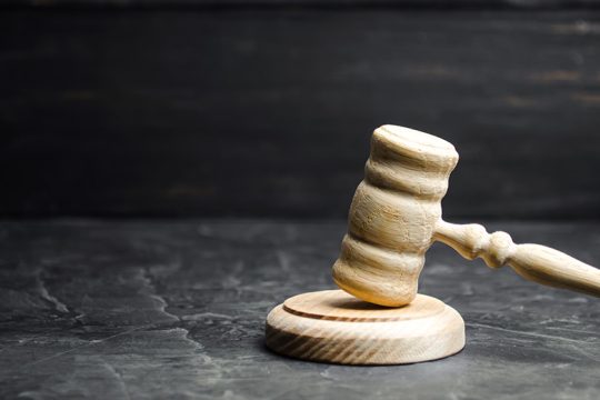Καταδίκη ακροδεξιών για την επίθεση σε φοιτητή στο Νέο Ηράκλειο