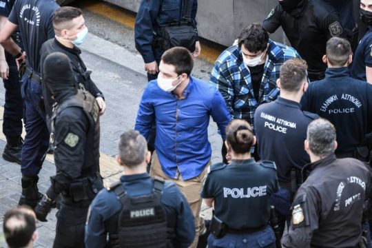 Ομόφωνα ένοχοι οι δολοφόνοι της Τοπαλούδη – Τις ανώτερες ποινές πρότεινε η εισαγγελέας