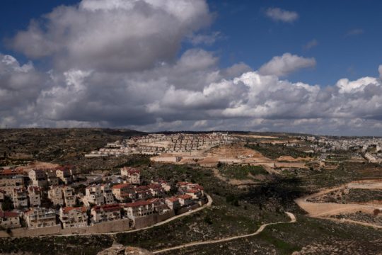 «Κίτρινη» κάρτα στο Ισραήλ από 15 χώρες τη Ε.Ε. για τον εποικισμό στη Δυτική Όχθη