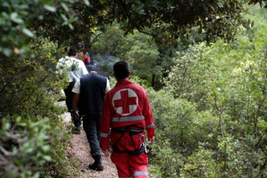 Σε χαράδρα έπεσε αθλητής αγώνων δρόμου – Επιχείρηση εντοπισμού του