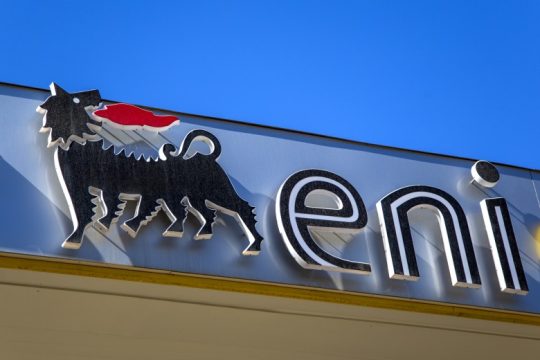 Η ιταλική Εni άνοιξε λογαριασμό σε ρούβλια στην Gazprom Bank