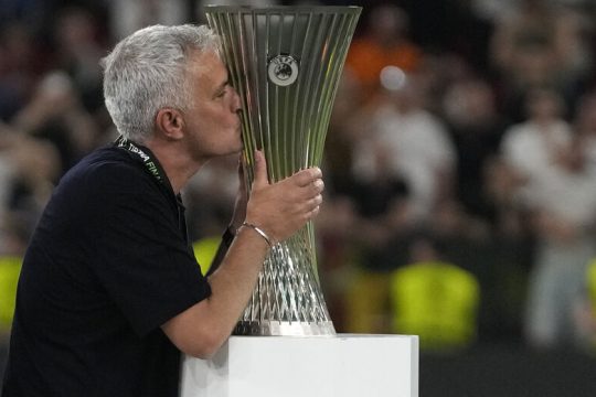 O δρόμος προς την επιτυχία έχει κι άλλα μονοπάτια