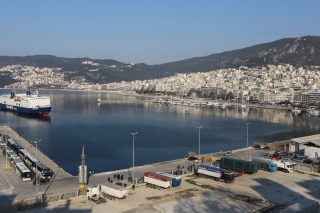 Ερωτήματα για το λιμάνι της Καβάλας