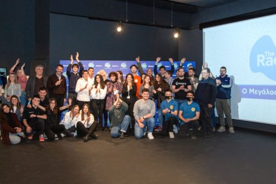 «Plaisiobots: The Race» από την Πλαίσιο