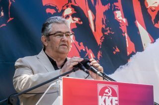 Από τη Λιβαδειά στην Κρήτη ο Δ. Κουτσούμπας